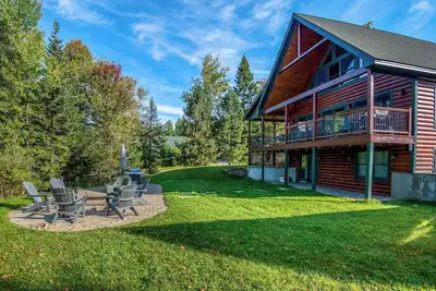 Image de 28 Bunker Ave - Front de mer partagé et accès au Rangeley Resort Clubhouse