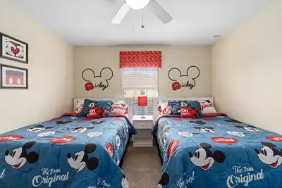 Image de Luxueux 4 Br, 3 Ba Townhome au paradis Palms Resort près de Disney