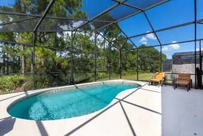 Image de Watersong Beautiful Luxury 4 Bed Pool Home
