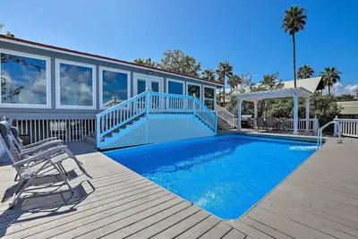 Nouveau! Accueil w \/ Deck & Dock sur la rivière San Jacinto!