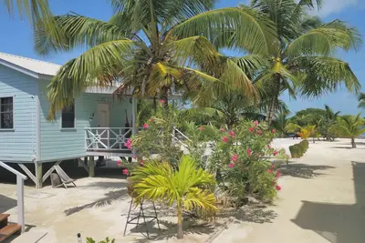 Image de Bayblue Cottage - Vue imprenable avec un magnifique coucher de soleil
