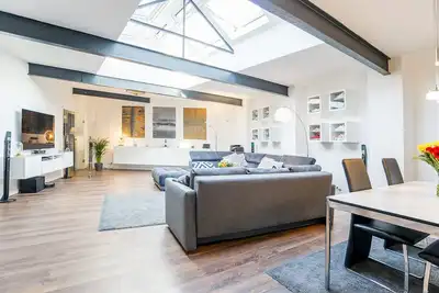 Image de Loft de luxe de 180m2 au coeur de Düsseldorf