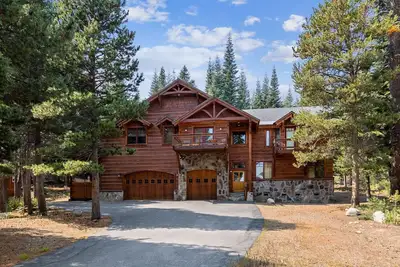 Image de Bear Meadows Lodge - Bain à remous - Tahoe Donner