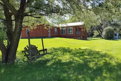 Image de Cabine rustique isolée