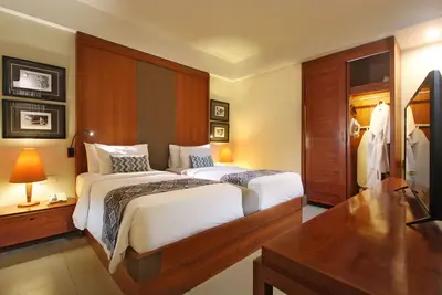 Image de Chambre Suite Familiale à 2 minutes à pied de la plage de Kuta