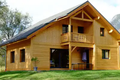 Image de Bourg D'Oisans : Le Centaurée ★ Chalet 12 personnes
