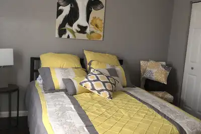 Image de \"Notre petit jaune moelleux\"