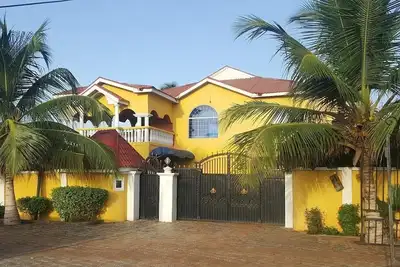 Image de Villa méditerranéenne exclusive en bord de mer près de Tema