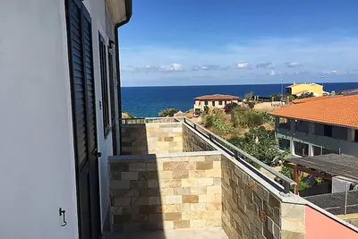 Image de Terrasses sur la mer Ă Ciaccia