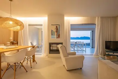 Image de Maison spéciale en bord de mer