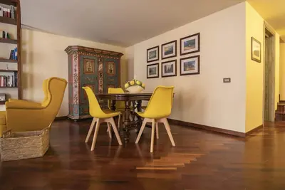 Image de Appartement caractéristique au coeur de la ville