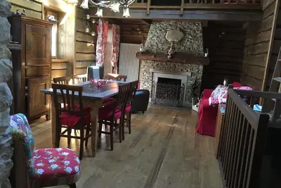 Image de Maison de charme dans village traditionnel de montagne, tout confort.