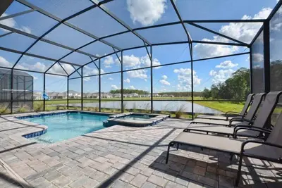 Image de Belle Marque Neuve Waterfront 9 Chambres! ! Meilleur Emplacement À Disney! Jacuzzi, Chambre Rec, Chambres Harry Potter Et Mickey!