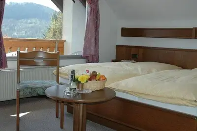 Image de Chambre Double avec Balcon Sud - Haus Diefenbach, Pension Ferienwohnungen
