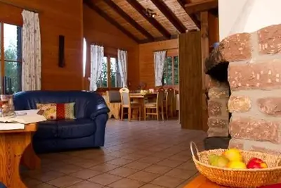 Image de Appartement Ă 4 lits (cabane en rondins) - Feriendorf Reinskopf