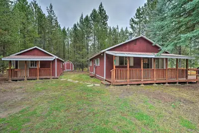 Image de Nouveau! 2 cabines avec parking pour motoneige, à 3 km du lac!