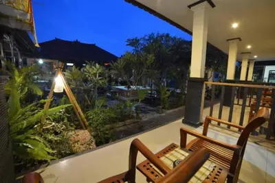 Image de Chambre privée à Balinese House, Poppies Lane, Legian, Kuta, près de la plage (Snth)