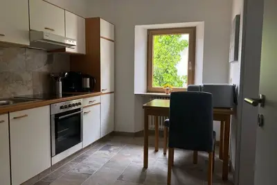 Image de Appartement Ă 4 lits \"Dornfelder\" - appartement / maison d'hĂ´tes Kreuz-Bauer