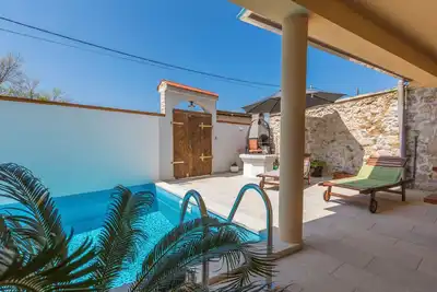 Image de Villa Odiseja (V6761-K1) - Tribalj