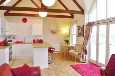 Image de 2 chambres logement dans Fowey