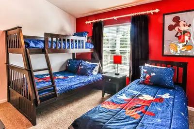 Image de Familial Resort Townhouse 3 mi. à Disney, 8 personnes, piscine privée Splash