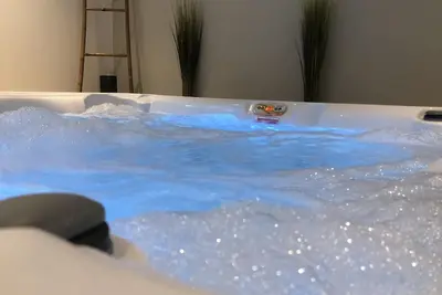 Image de Appartement avec spa, au coeur de la campagne aixoise