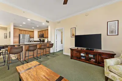 Image de Condo pour 6 avec commodités Reunion Resort, y compris la piscine et près de Disney World
