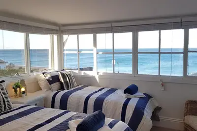 Image de Appartement victorien en bord de mer avec vue sur l'océan - Appartement 6
