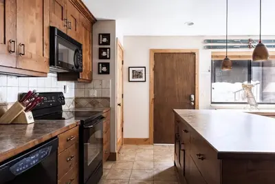 Image de Cozy Canyons Village Condo