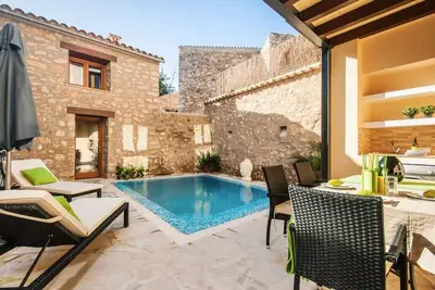 Can Bodeguita, Wifi, piscine privée et terrasse.