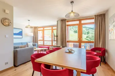 Image de Superbe appartement aux Arcs 1800, 7 couchages, piscine, spa, fitness, parking, ski aux pieds