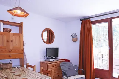 Image de Skis aux pieds! Superbe studio 6 pers. , proche station, balcon Sud Ouest, tout équipé