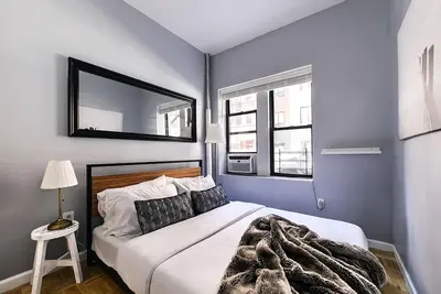 Image de Appartement Parfaitement SITUÉ 2 Chambres À Coucher / Broadway / Central Park