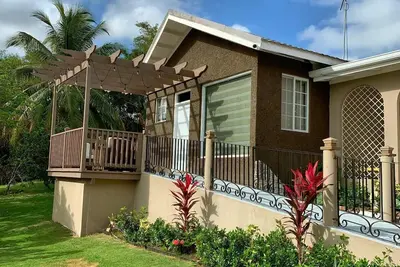Image de Villa confortable à Montego Bay avec plage privée