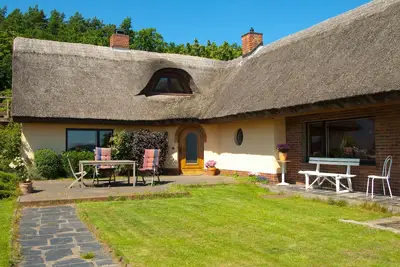 Image de Ambre - Chaumière sur le lac - avec une vue magnifique sur le lac - Amber - Chaumière sur le lac plus belle