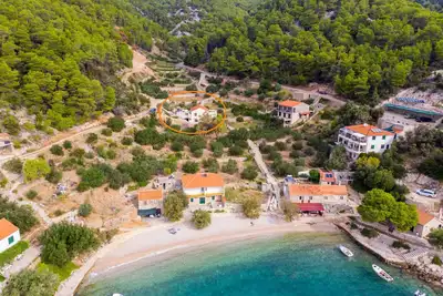 Image de Appartement Robinzon Lantana (72261-A1) - Gdinj - île de Hvar