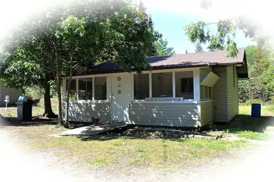 Image de 🏚 Cabin on Manitoulin Island