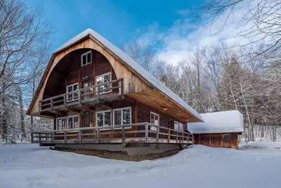 Image de Chalet de ski original de Sunday River - Marchez jusqu'Ă South Ridge Lodge!