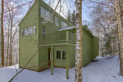 Image de Chalet Hoo: Ski In-Ski Out \/ Jacuzzi \/ Sauna
