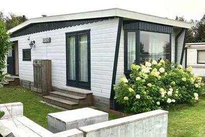 Image de Chalet meublé agréable et confortable pour 4 personnes, à 400 mètres de la plage