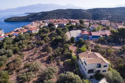 Image de Villa privée avec vue sur la mer sur l'île de Meganisi