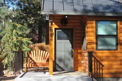 Image de 2+2, Spa, Sleeps 6, Walk 2 Hiking & Biking Trails, Pet Friendly on North Shore