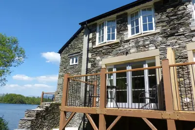 Lowe-McConnell, Far Sawrey