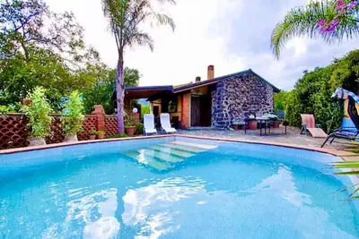 Image de Maison en Sicile avec piscine et vue sur l'Etna