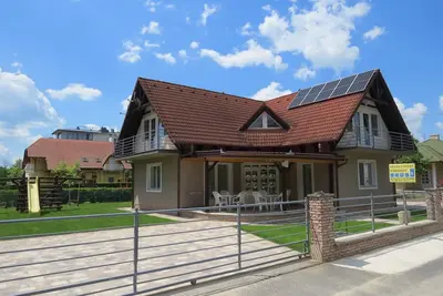 Image de Appartement / app. pour 5 personnes avec 45m² à Balatonlelle (125039)