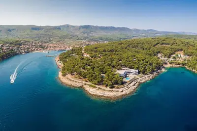 Image de Appartement א Jelsa prטs de la mer