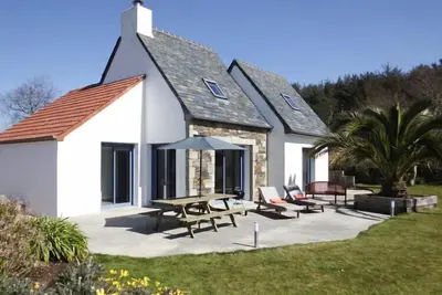 Image de Villa à Perros-Guirec près de Côte de Granit
