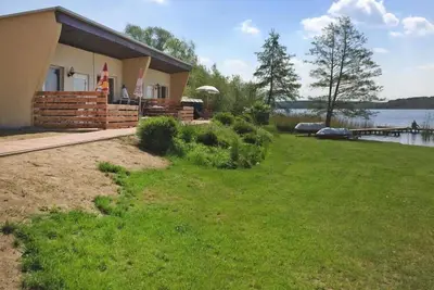 Image de Bungalow au bord du lac Groß Labenz
