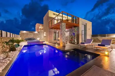 Image de Villa, Lachania