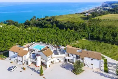 Holiday Resort Contea dei Ciliegi à Pedaso